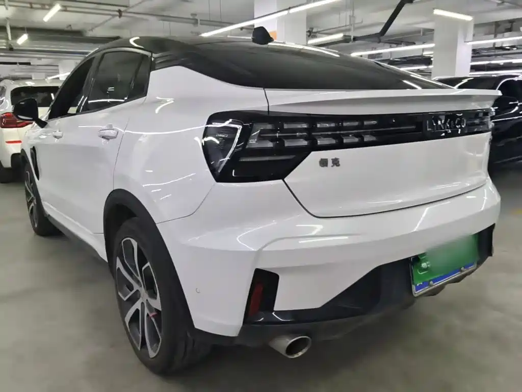 Lynk & Co 05 — миниатюра 5