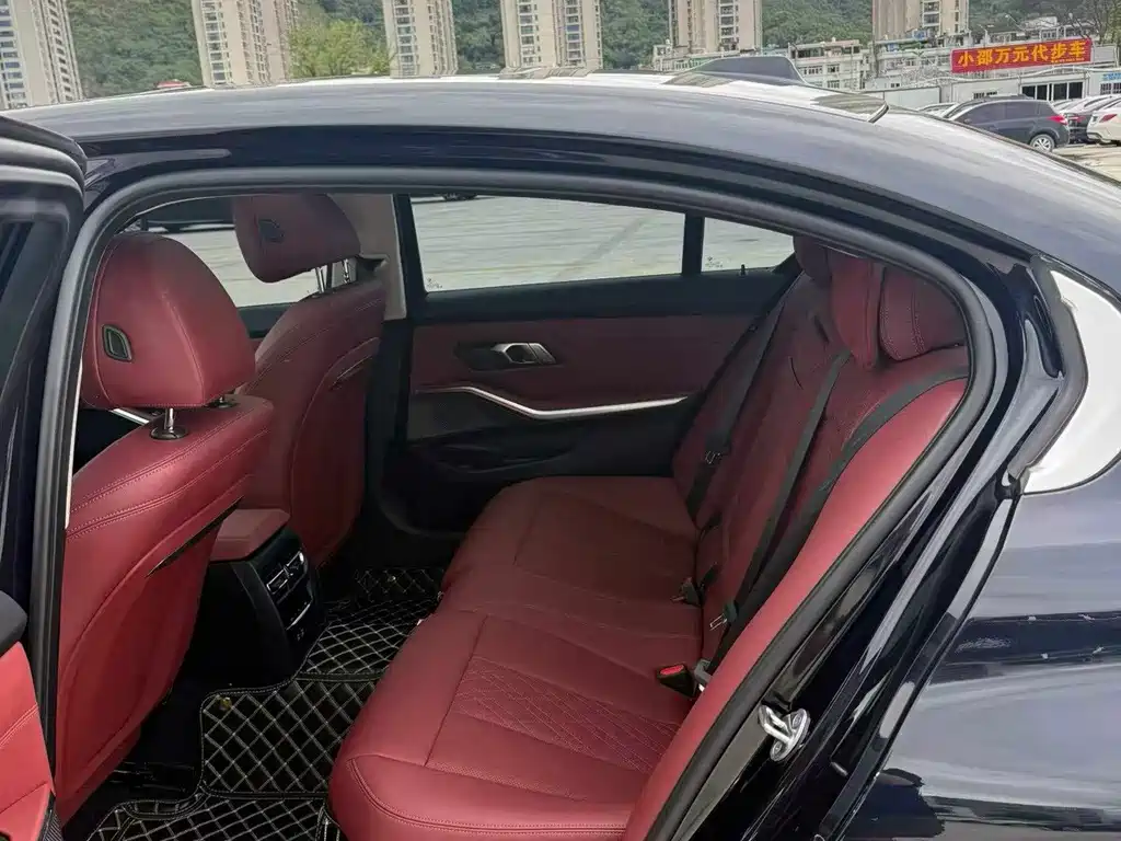 BMW 3 Series — миниатюра 6