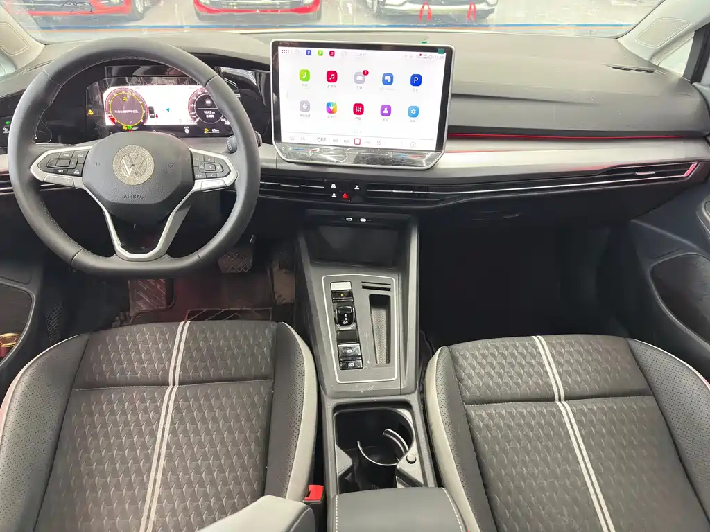 Volkswagen Golf — миниатюра 9
