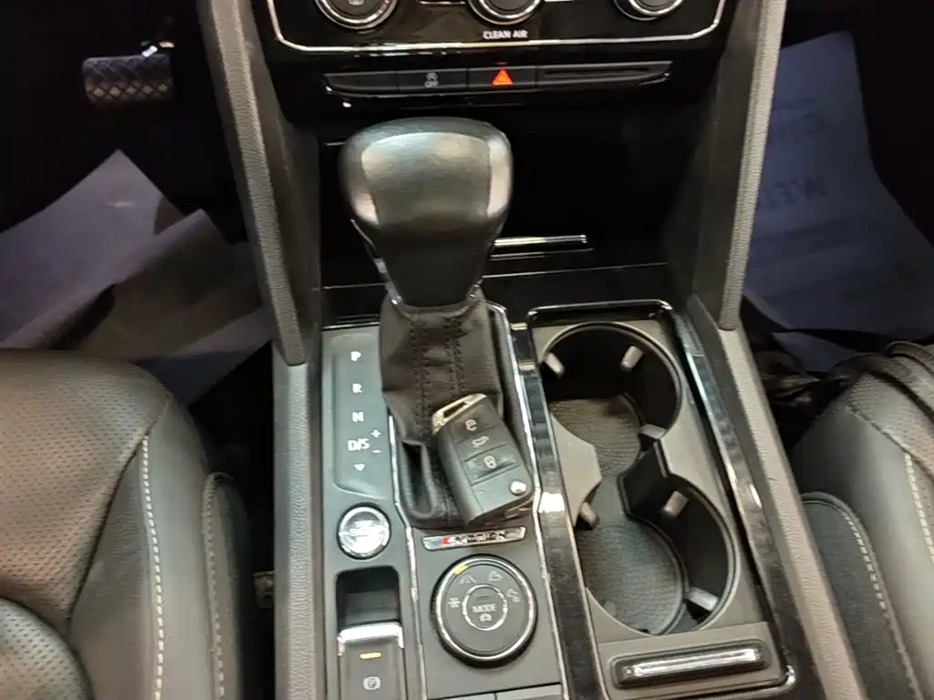 Volkswagen Teramont — миниатюра 14
