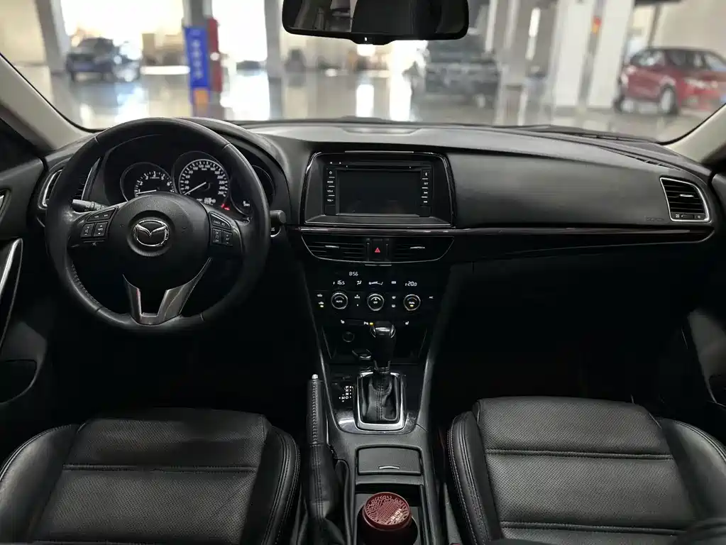 Mazda Atenza — миниатюра 5