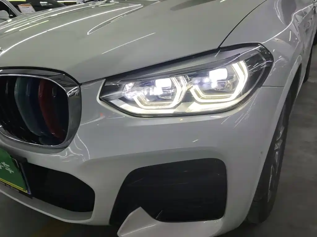 BMW X3 — миниатюра 24