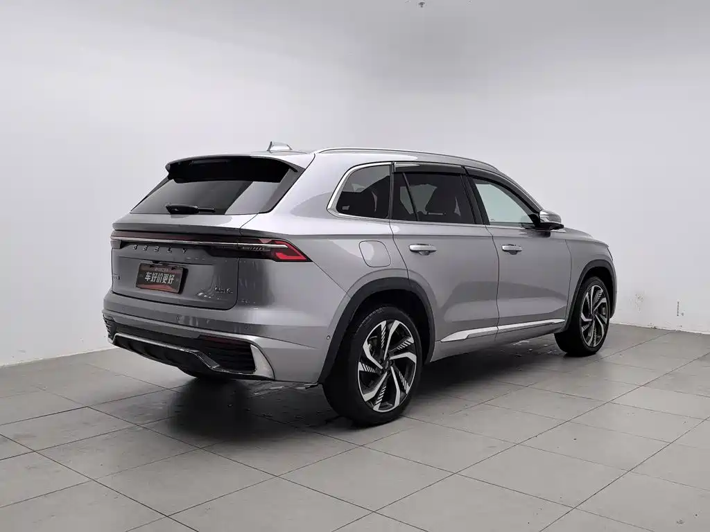 Geely Xingyue L — миниатюра 2