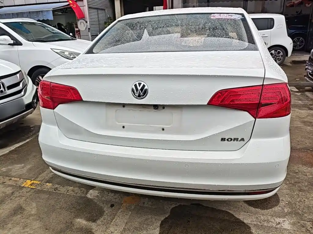 Volkswagen Bora — миниатюра 6
