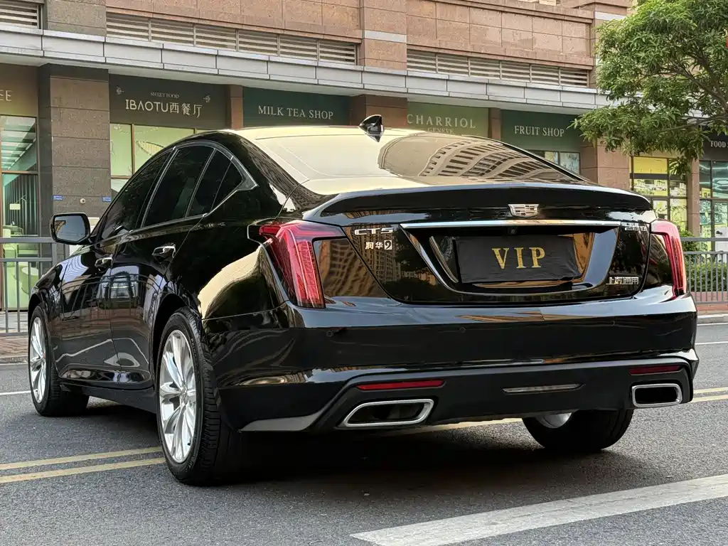 Cadillac CT5 — миниатюра 6