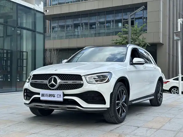 MERCEDES-BENZ GLC 2021