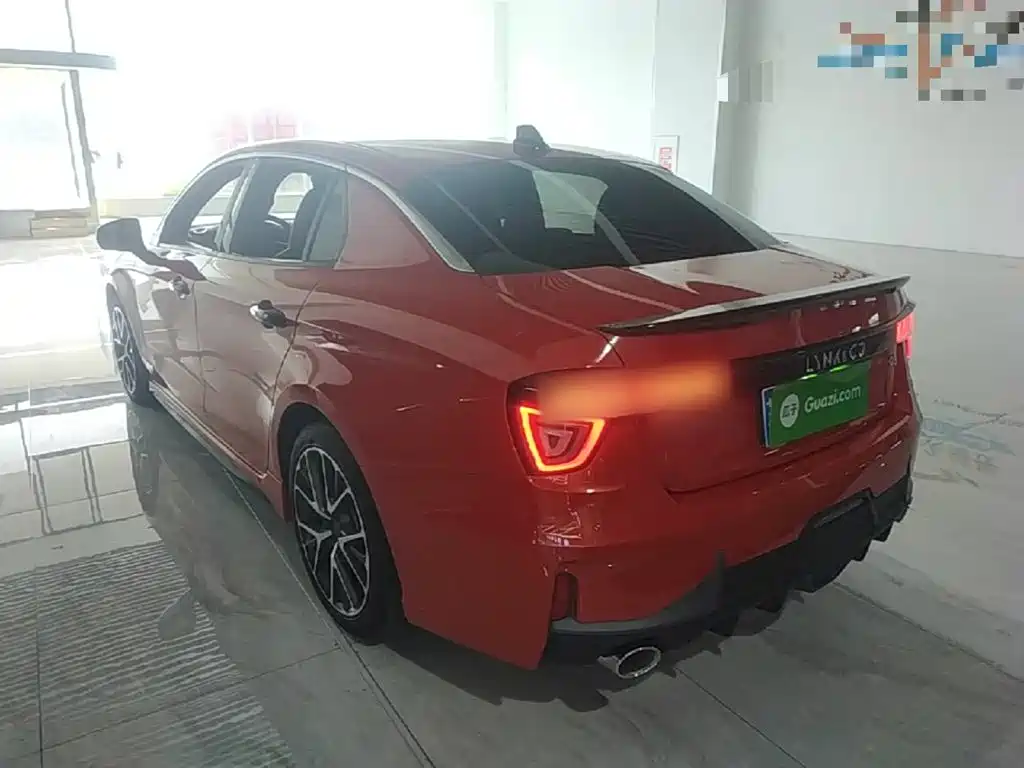 Lynk & Co 03 — миниатюра 5