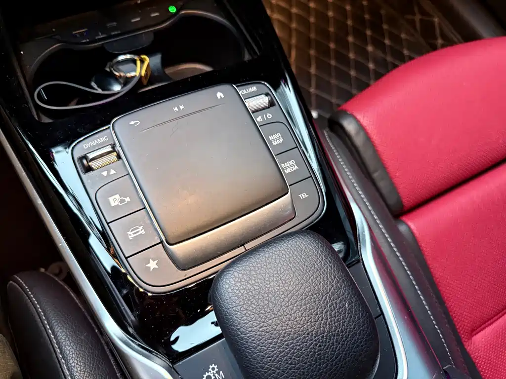 Mercedes-Benz A-Class AMG (Import) — миниатюра 10