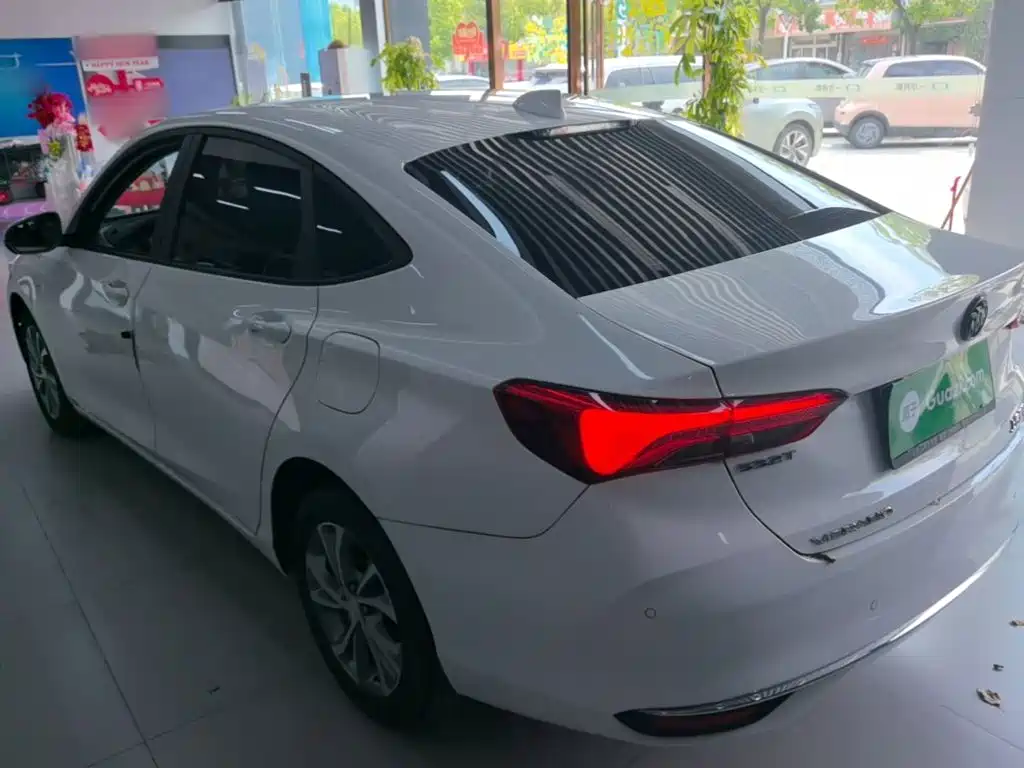 Buick Verano — миниатюра 5
