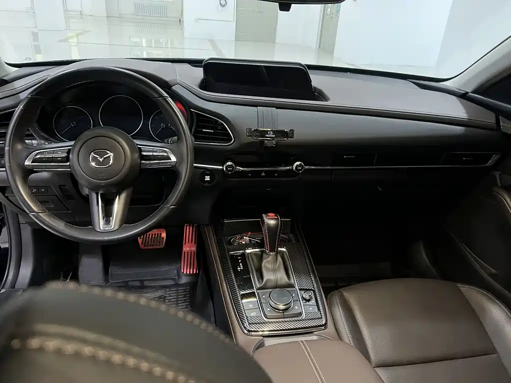 MAZDA CX 30