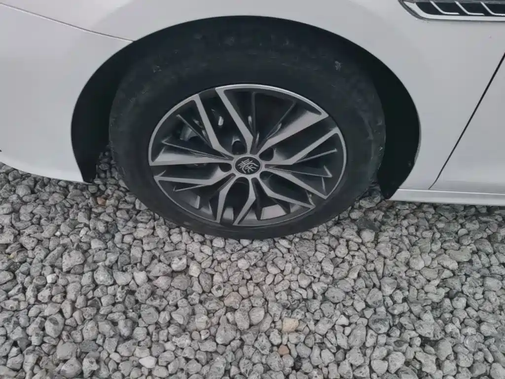 BYD Qin PLUS — миниатюра 23