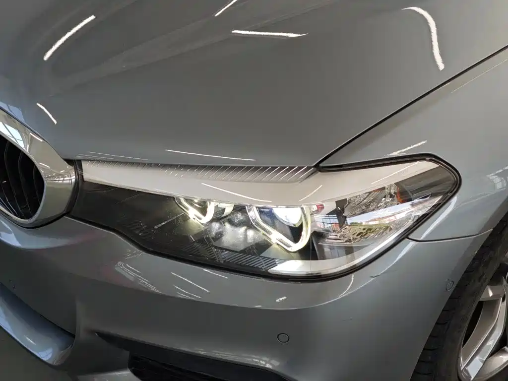 BMW 5 Series (Import) — миниатюра 21