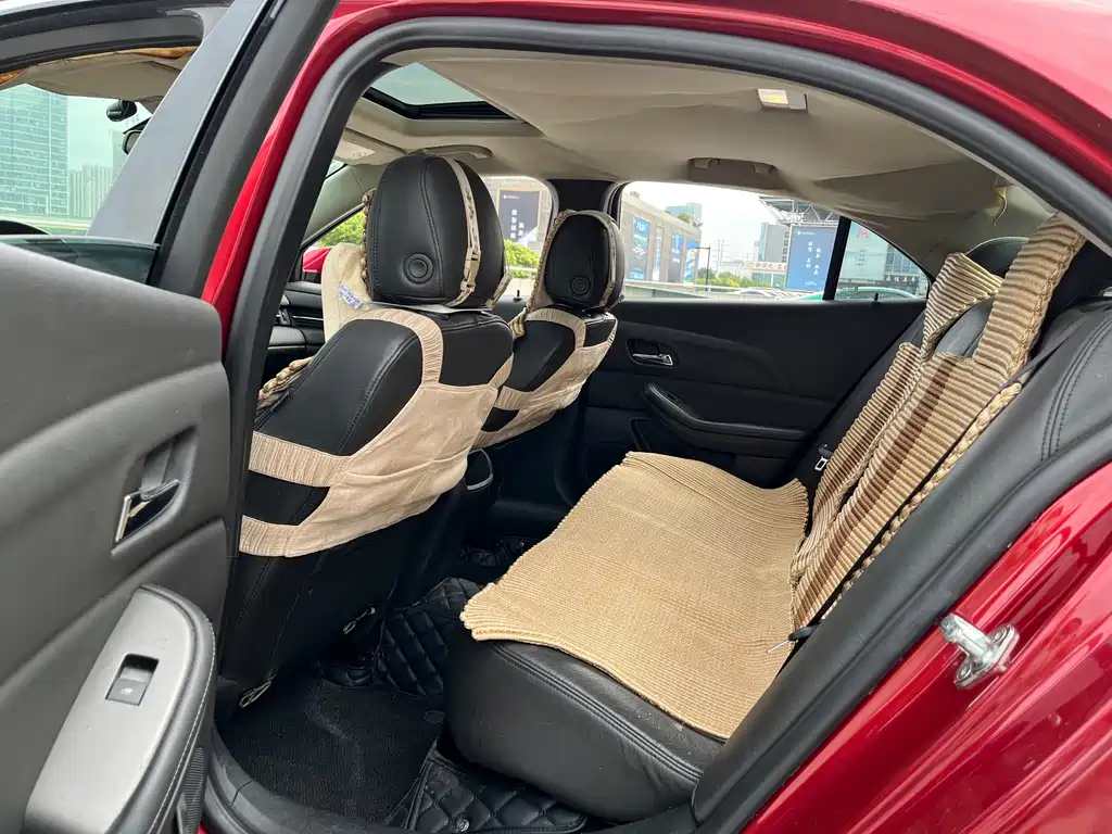 Chevrolet Malibu — миниатюра 15