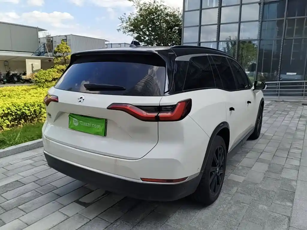 NIO ES8 — миниатюра 7