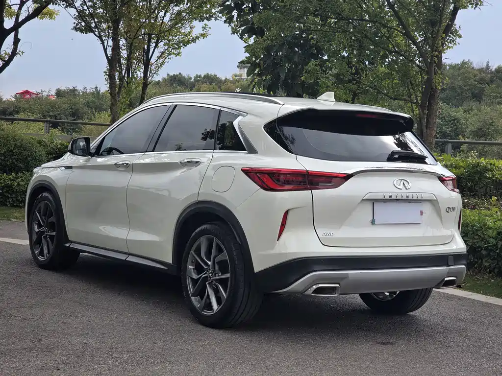 Infiniti QX50 — миниатюра 14