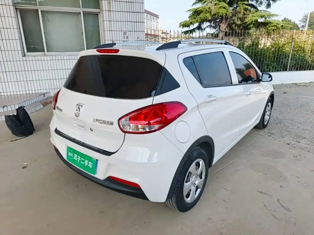 Baojun 310 — миниатюра 7