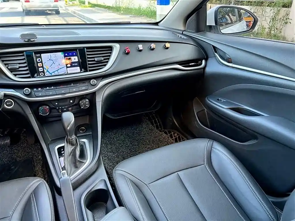 Buick Excelle — миниатюра 10