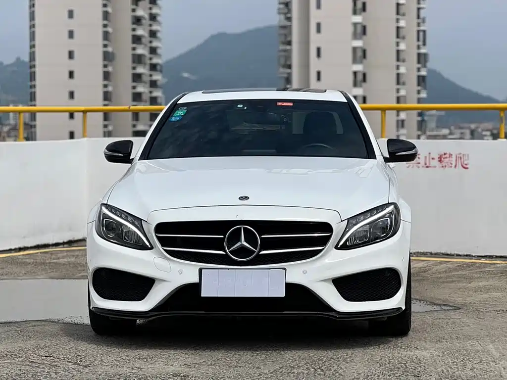 Mercedes-Benz C-Class — миниатюра 15