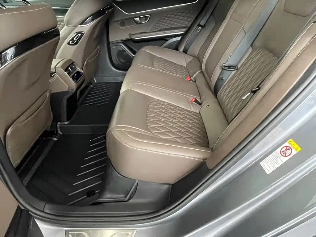 BYD Han — миниатюра 10