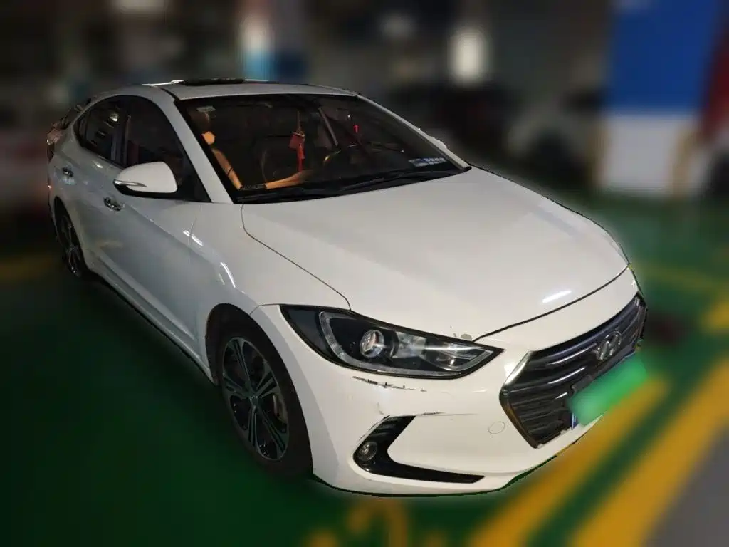Hyundai Elantra — миниатюра 24