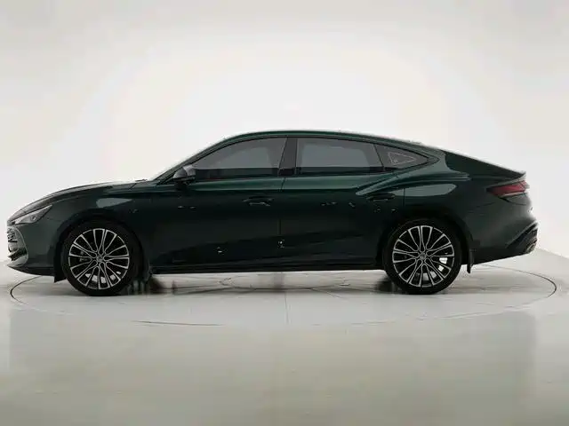 MG 7 2025 1.5T 300 DCT