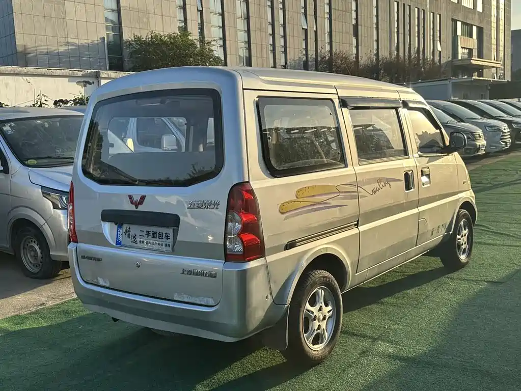 Wuling Rongguang 2011 1.2L