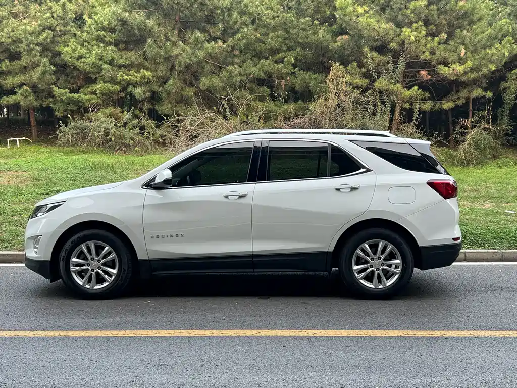 Chevrolet Equinox — миниатюра 3