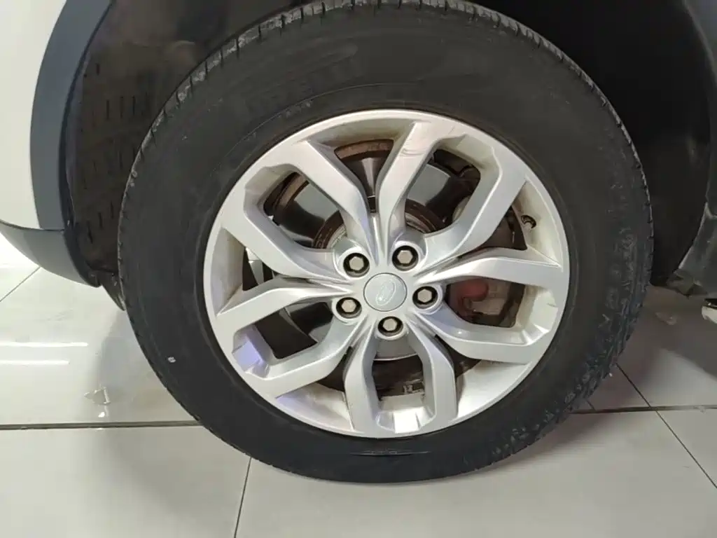 Land Rover Discovery — миниатюра 23