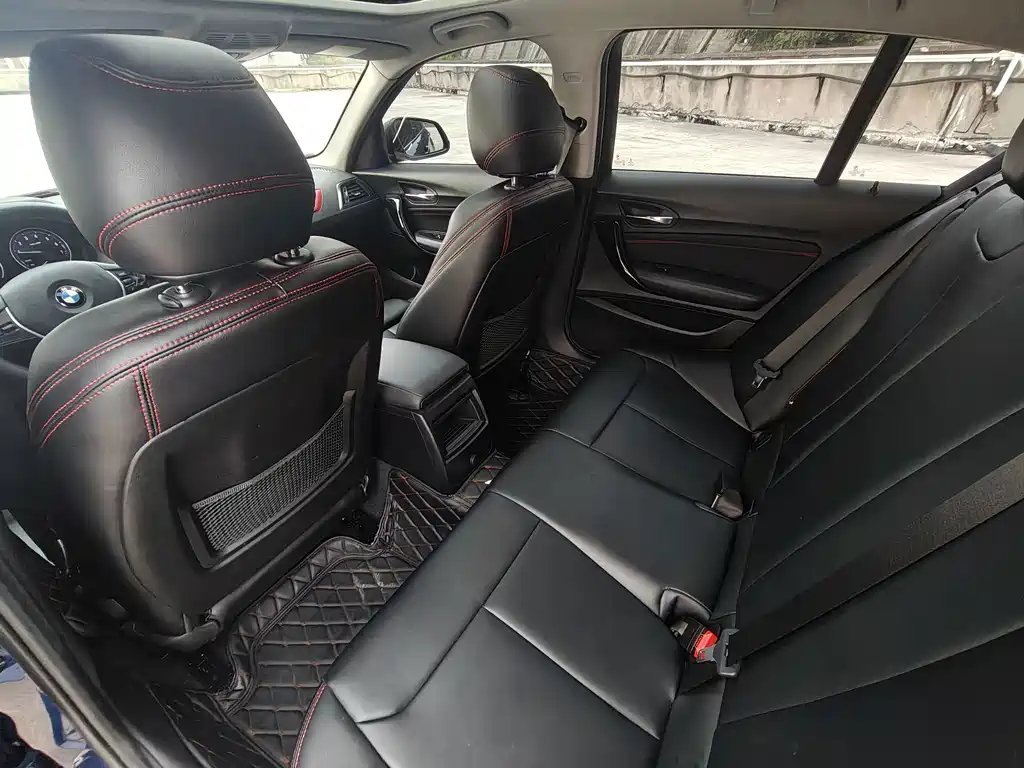 BMW 1 Series (Import) — миниатюра 16