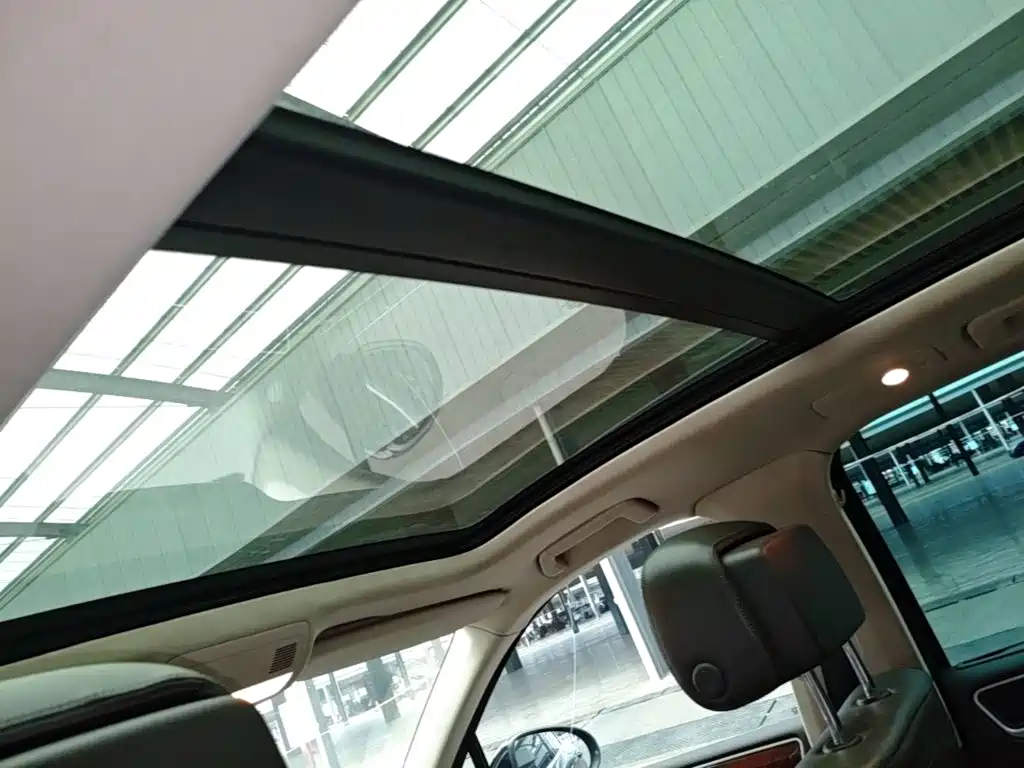 Volkswagen Touareg — миниатюра 18