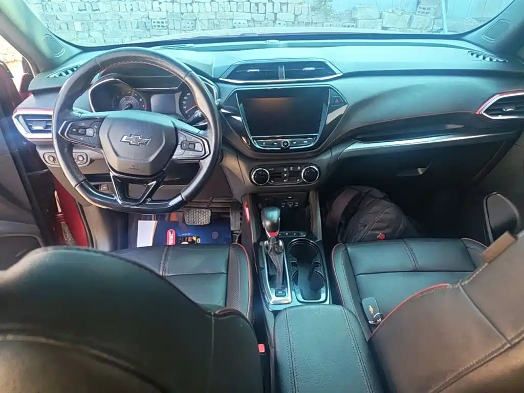 Chevrolet Tracker — миниатюра 10