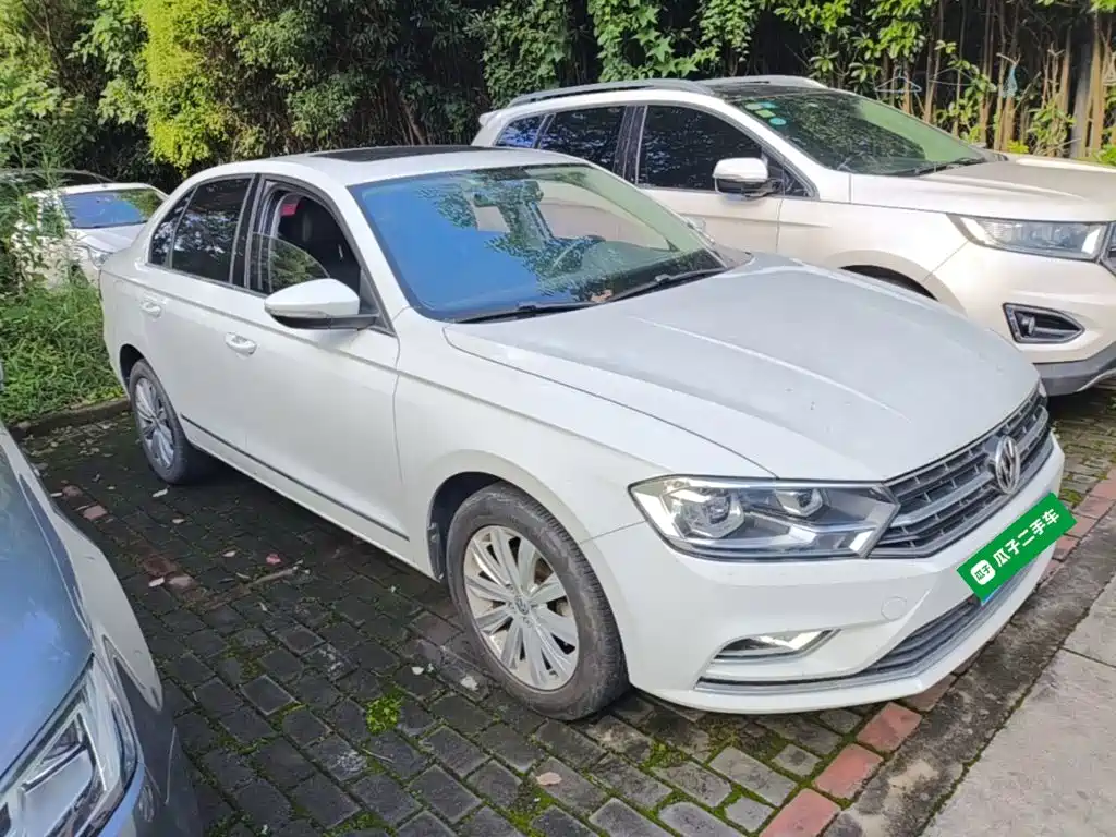 Volkswagen Bora — миниатюра 4