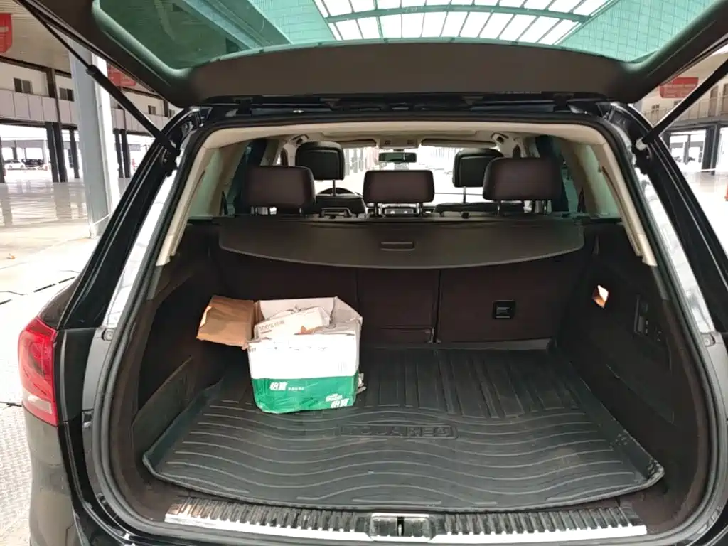Volkswagen Touareg — миниатюра 19