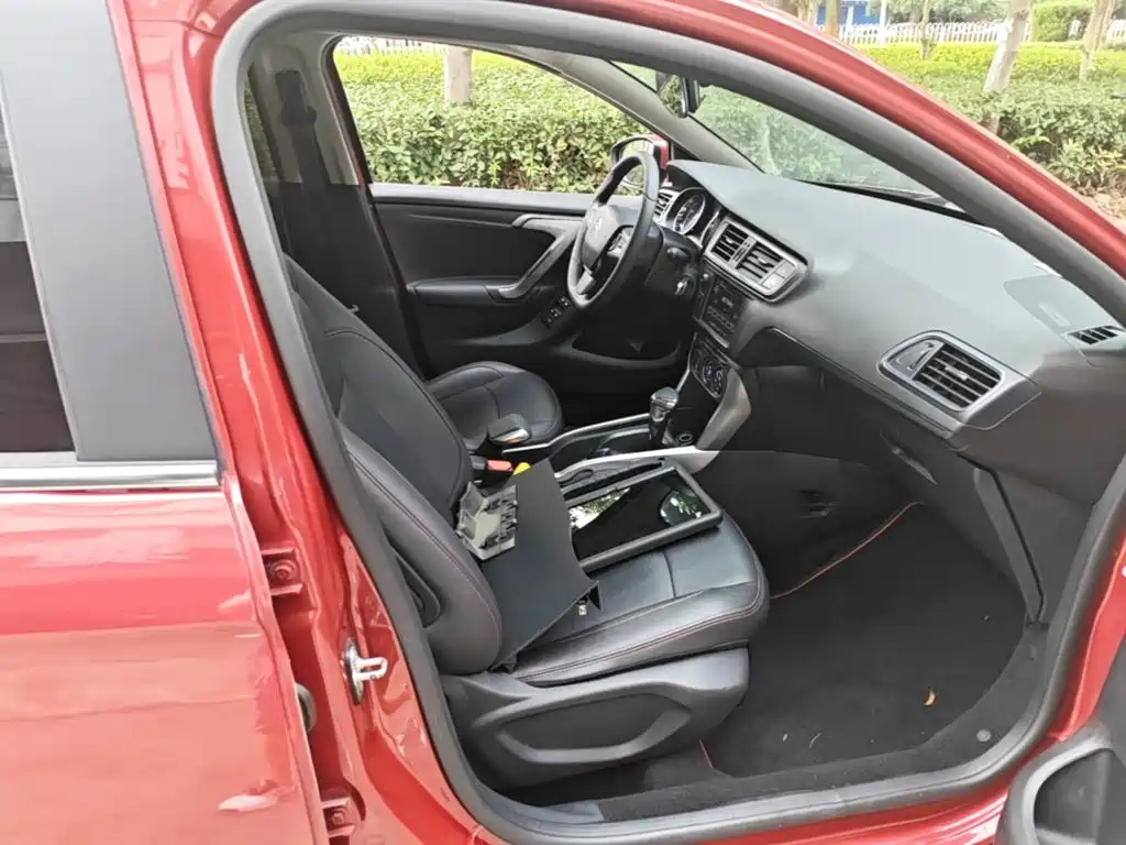 Citroen C3-XR — миниатюра 25