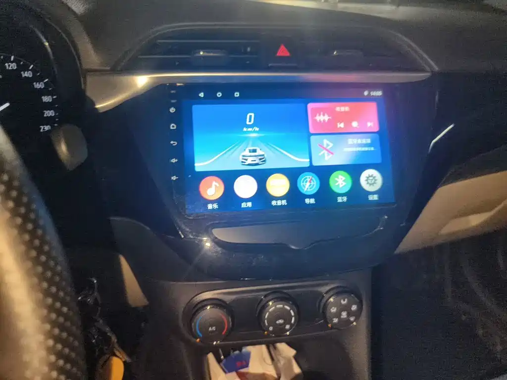 Buick Excelle — миниатюра 9