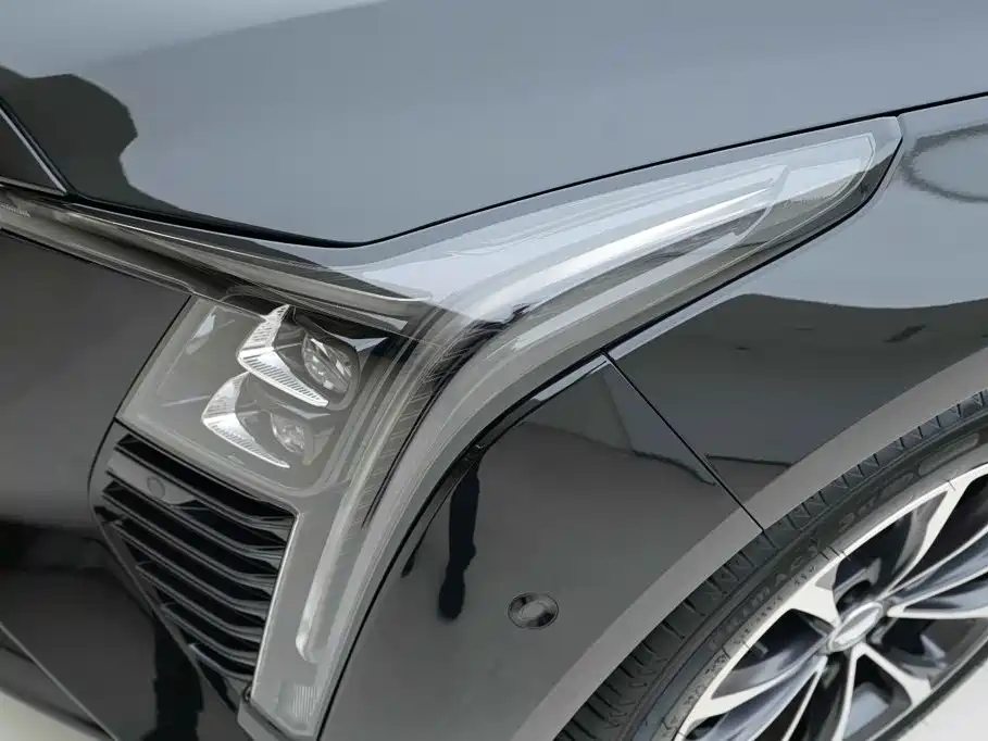 Cadillac CT5 — миниатюра 13