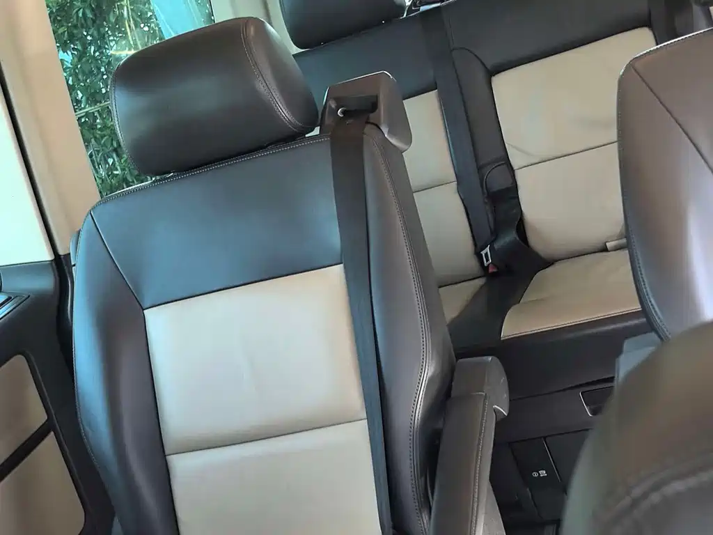 Volkswagen Multivan — миниатюра 7