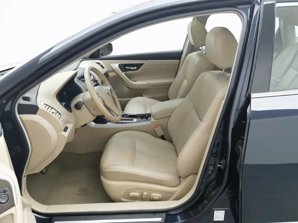 Nissan Teana — миниатюра 10