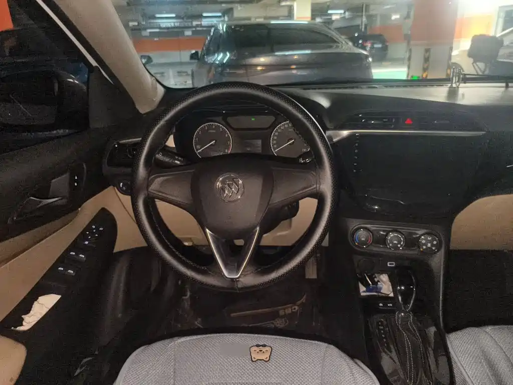Buick Excelle — миниатюра 6
