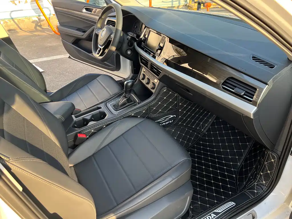 Volkswagen Lavida — миниатюра 9