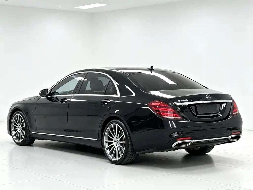 Mercedes-Benz S-Class — миниатюра 8