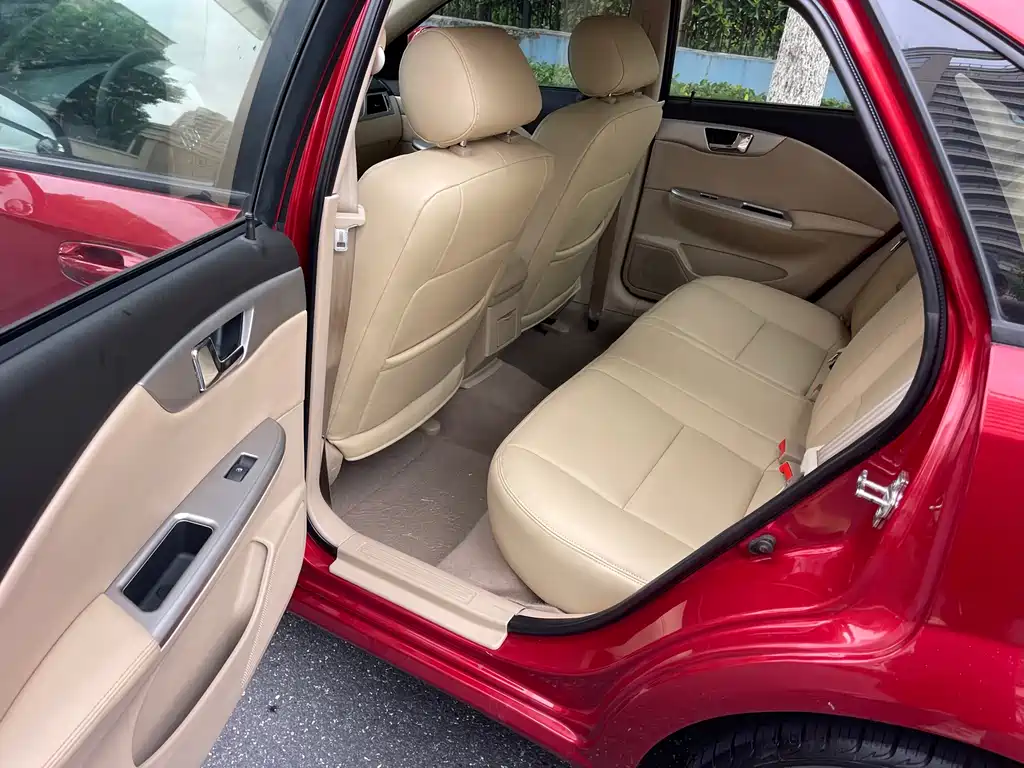 Buick Excelle — миниатюра 7
