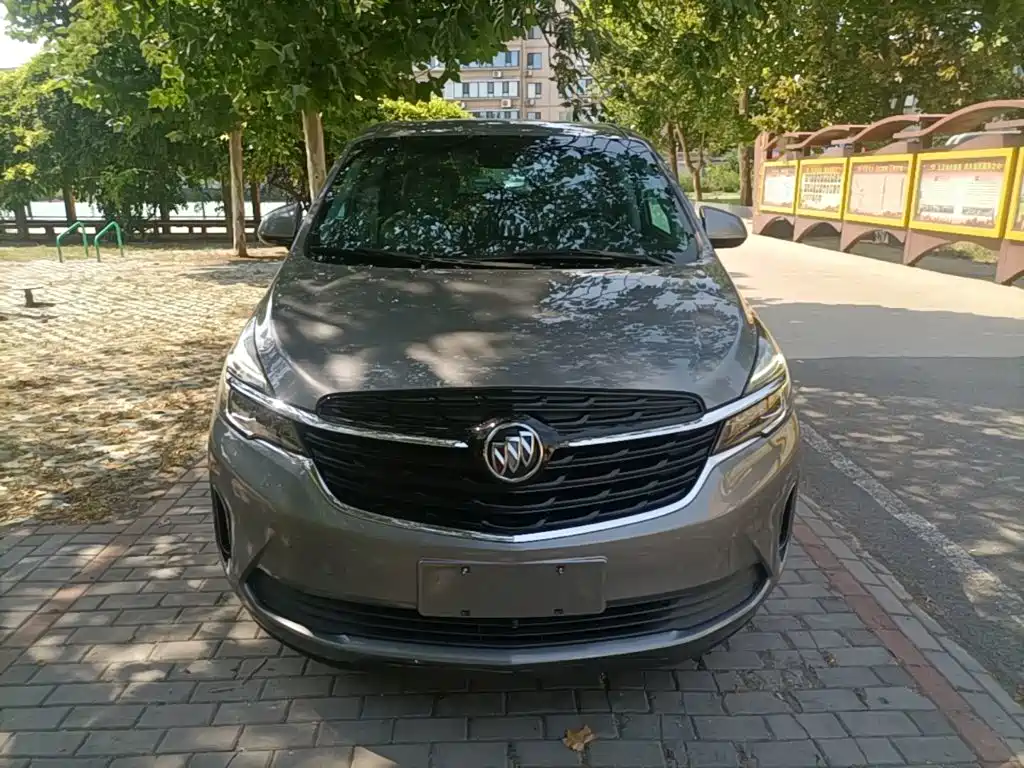Buick GL8 — миниатюра 3