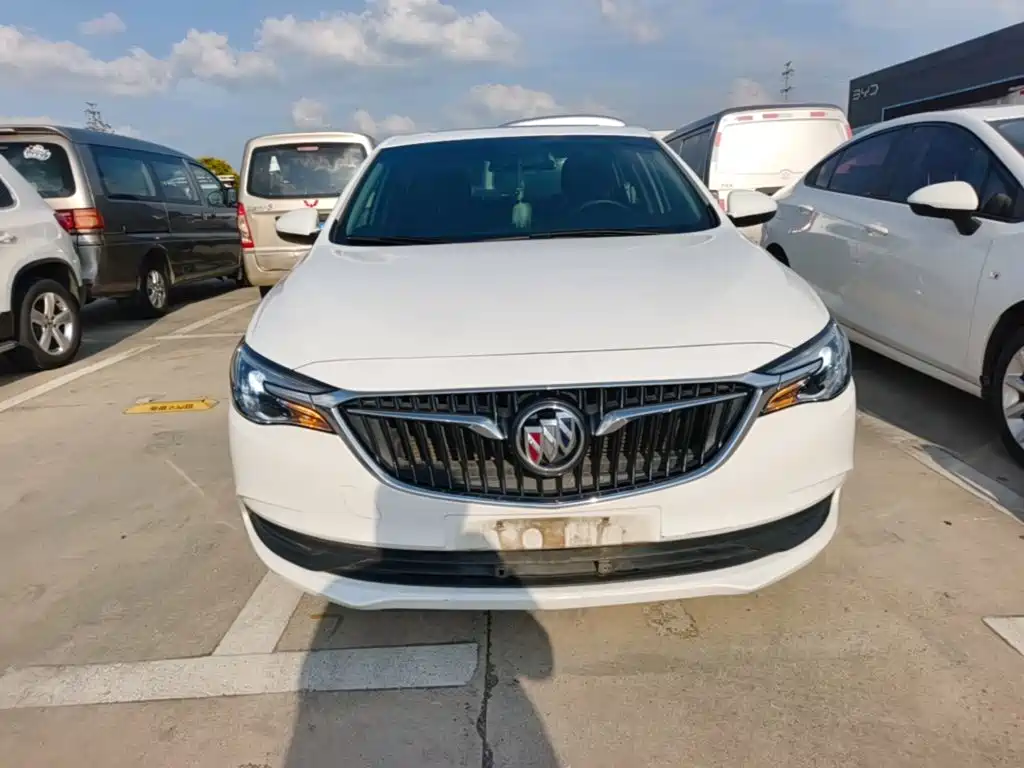 Buick Excelle — миниатюра 3