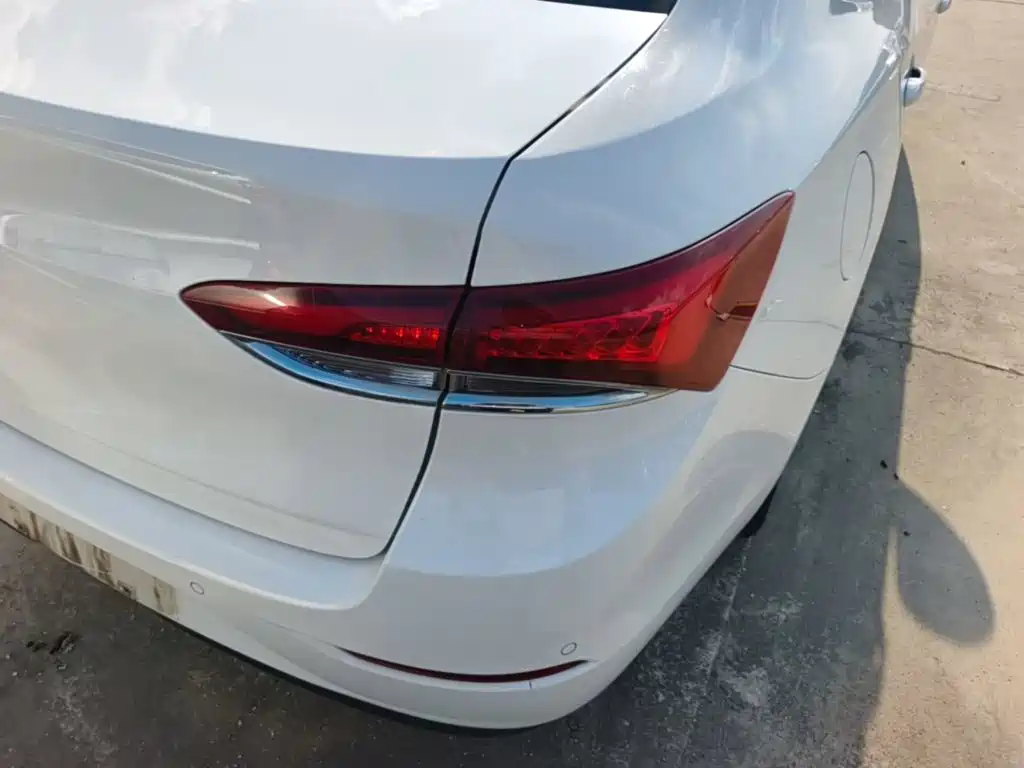 Buick Excelle — миниатюра 8