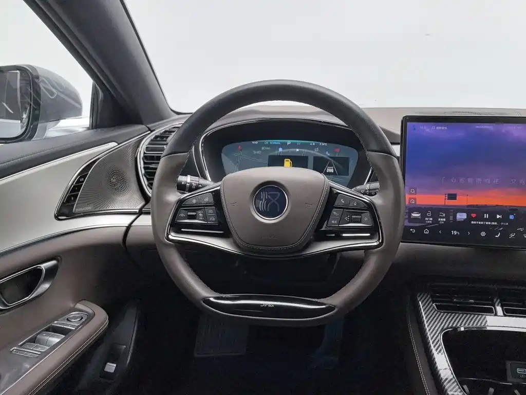 BYD Han — миниатюра 11