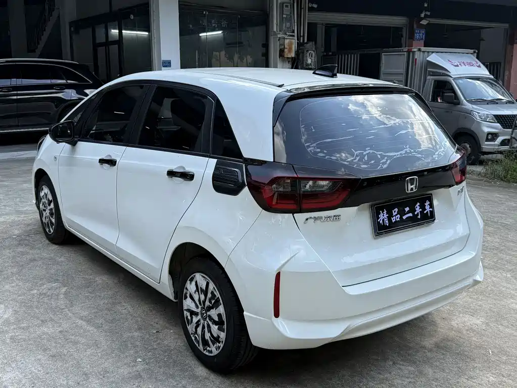 Honda Fit — миниатюра 15