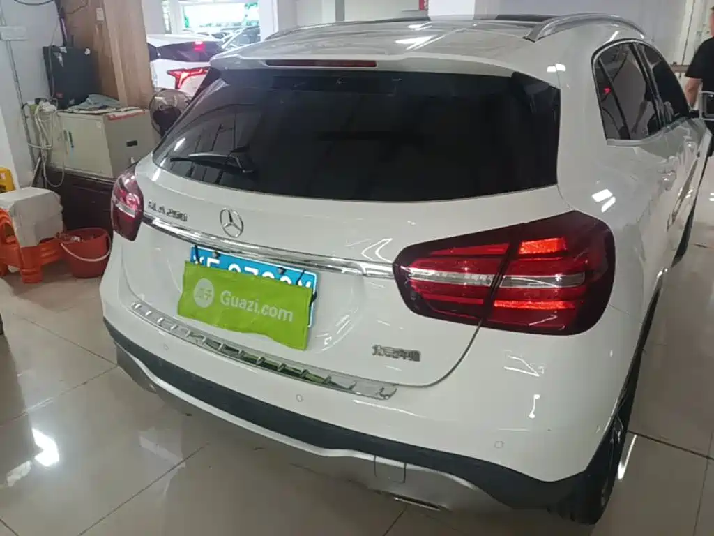 Mercedes-Benz GLA — миниатюра 7