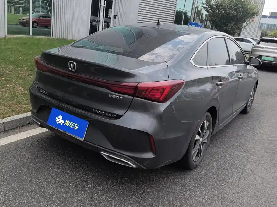 Changan Eado — миниатюра 3