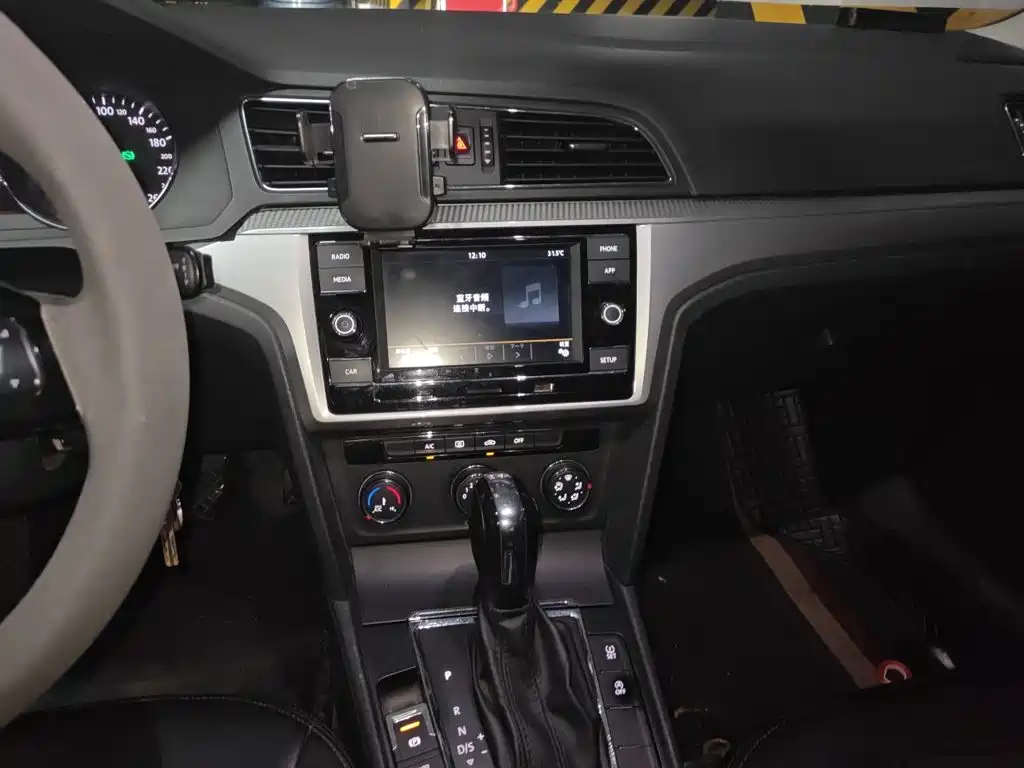 Volkswagen Lamando — миниатюра 9